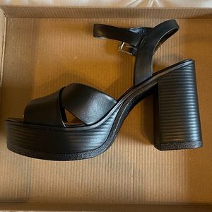 Steve Madden Kygo Black Leather Heels